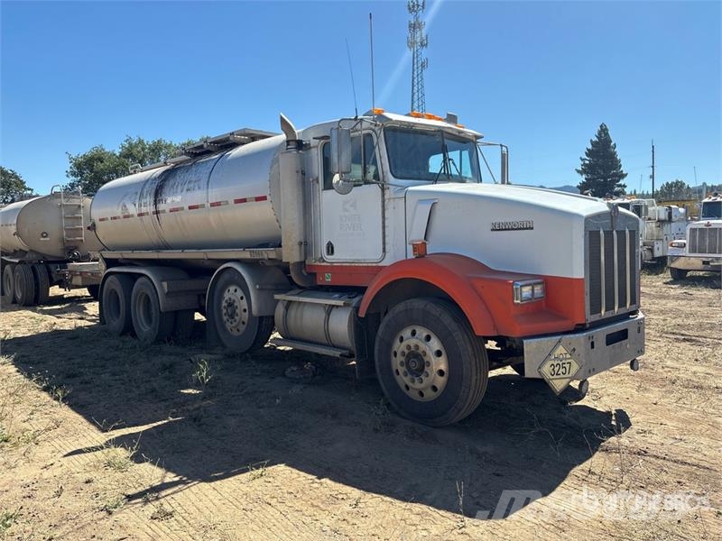 Kenworth T800 Tankwagen