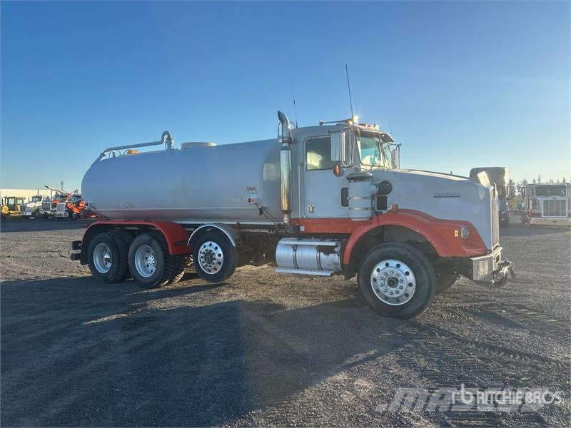 Kenworth T800 Cisterny na vodu