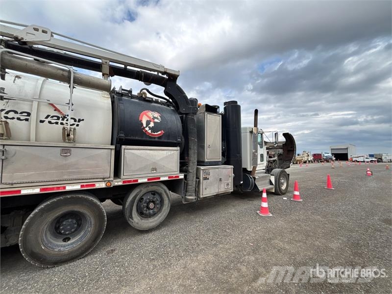Kenworth T800 Kombinované/Čerpací cisterny