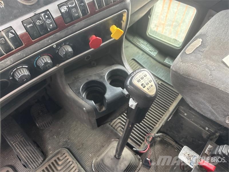 Kenworth T800 معدات النقل - غير ذلك