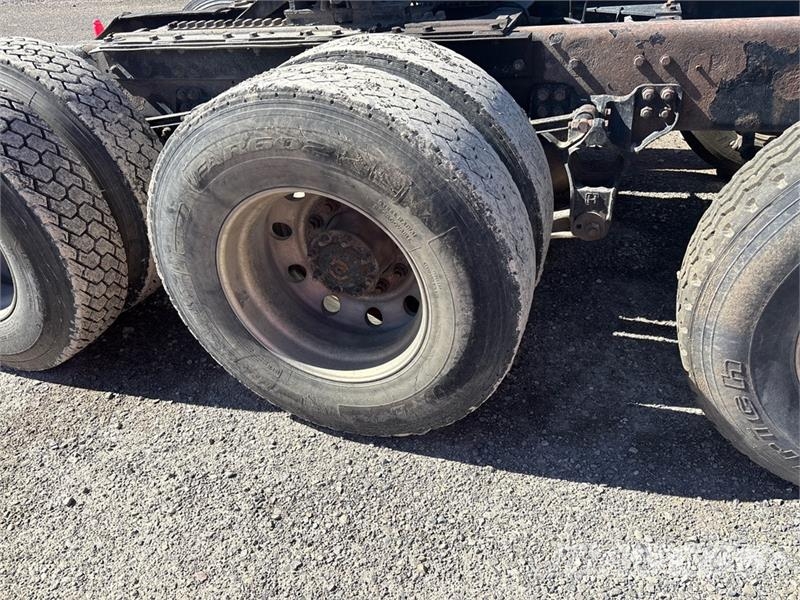 Kenworth T800 Nyergesvontatók