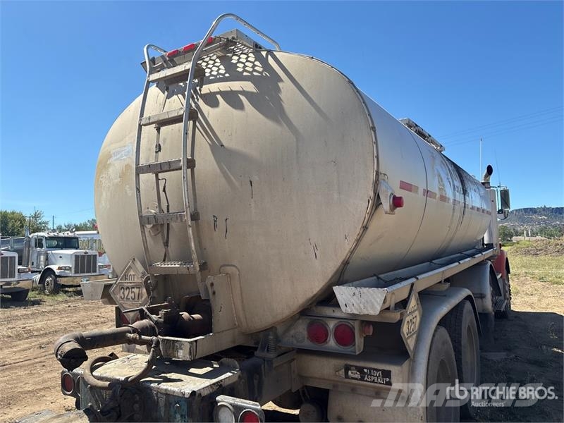 Kenworth T800 Tankwagen