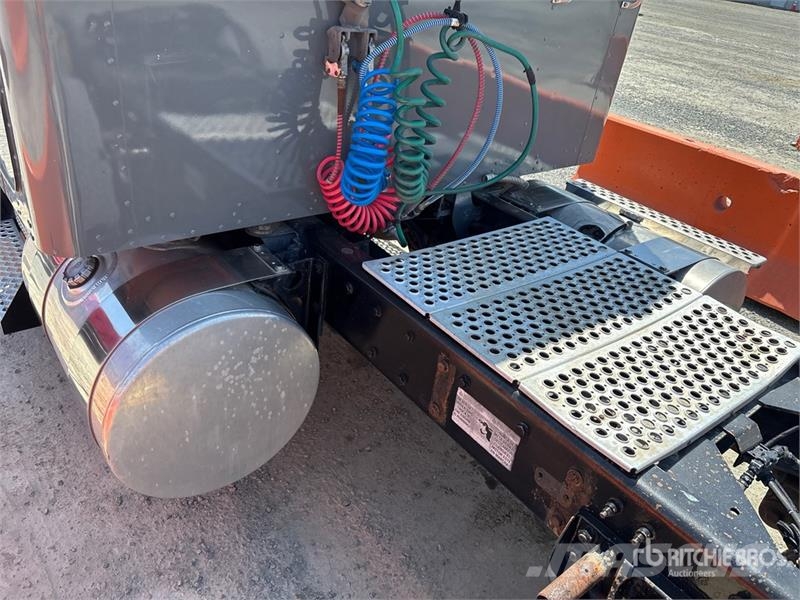 Kenworth T800 Autotractoare