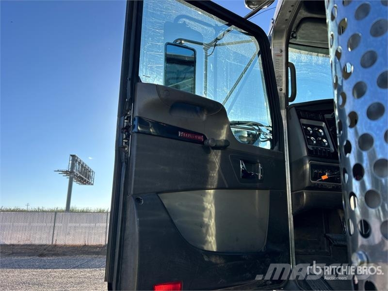 Kenworth T800 Vilcēji