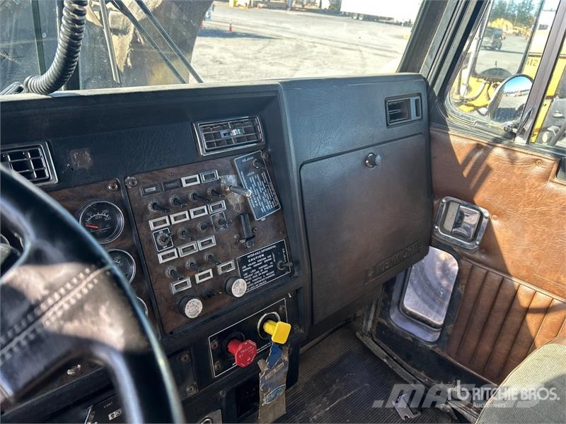 Kenworth T800 Pašizgāzējs