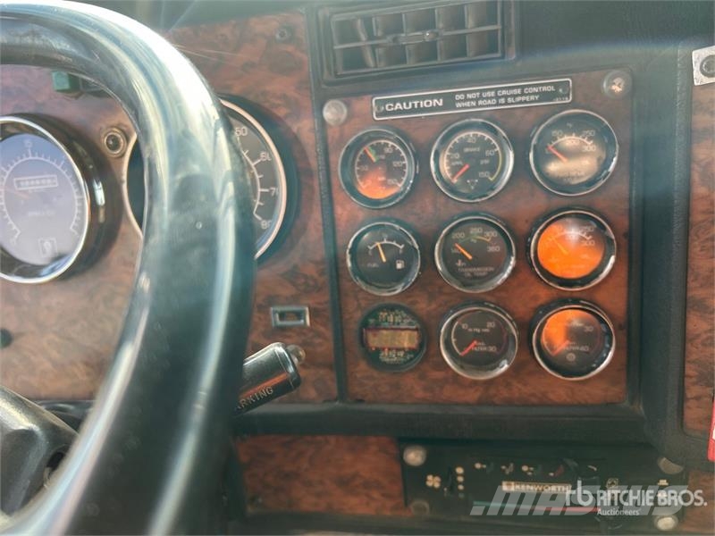 Kenworth T800 Влекачи