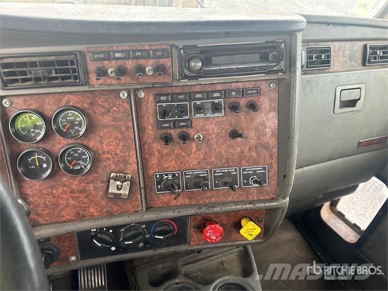 Kenworth T800 Vilcēji