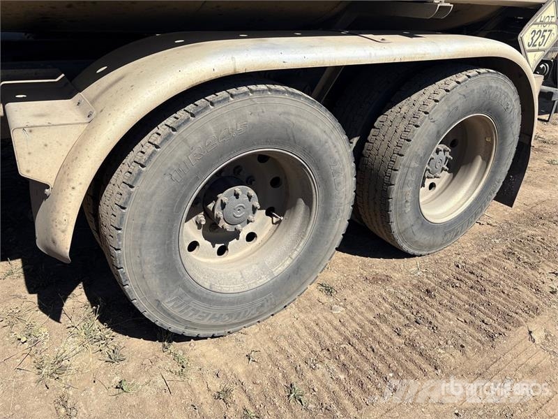 Kenworth T800 Tankwagen
