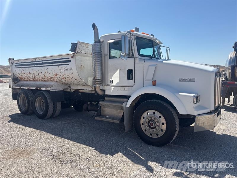 Kenworth T800 ダンプ