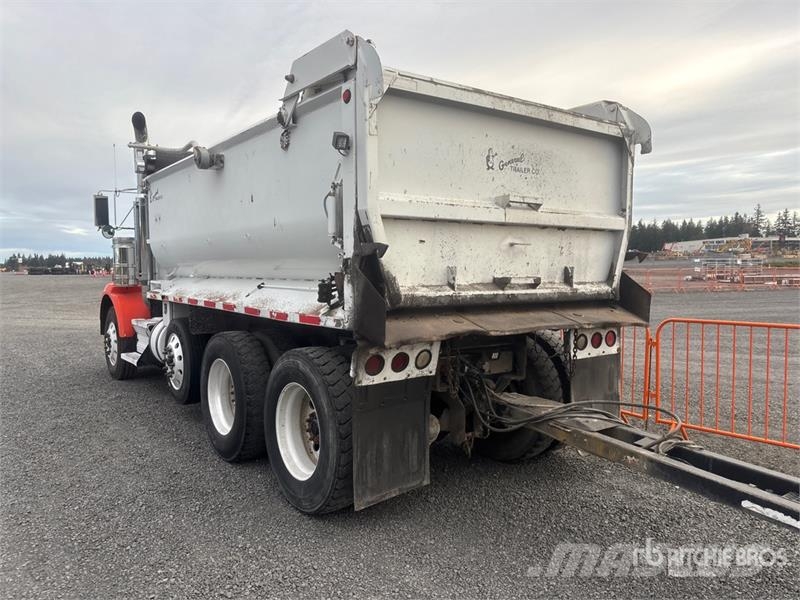 Kenworth T800 معدات النقل - غير ذلك