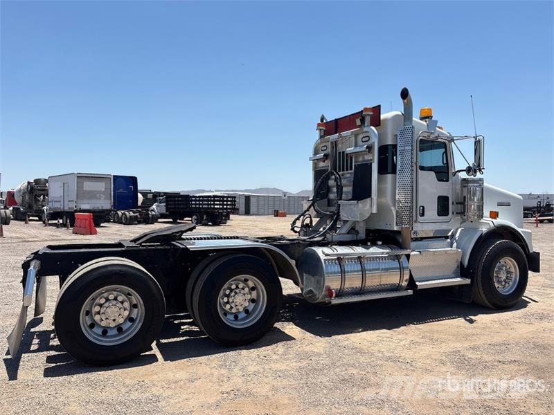 Kenworth T800 中古トラクターヘッド | トレーラーヘッド