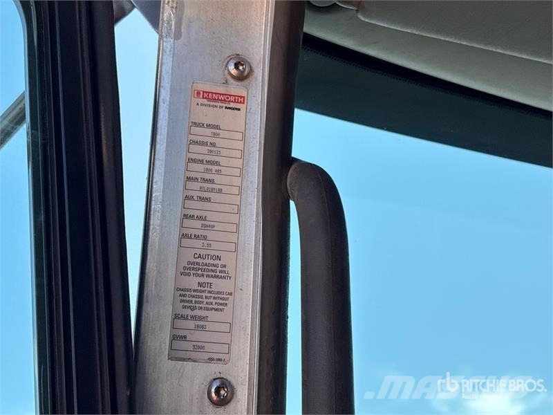 Kenworth T800 Autotractoare