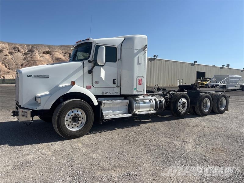 Kenworth T800 Vetopöytäautot