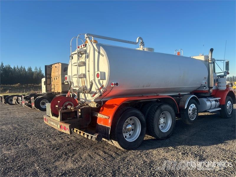 Kenworth T800 Cisterny na vodu