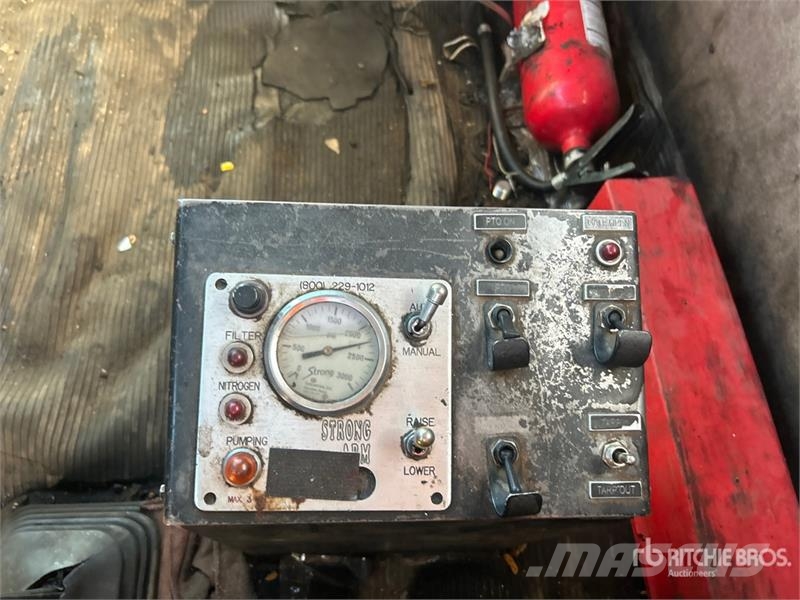 Kenworth T800 14x4 Super 18 Five Axle Dump Truck Kiper kamioni