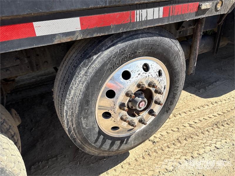 Kenworth T800 8x4 Hot Patch Truck Tanker trucks