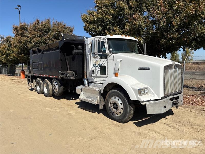 Kenworth T800 8x4 Hot Patch Truck Tanker trucks