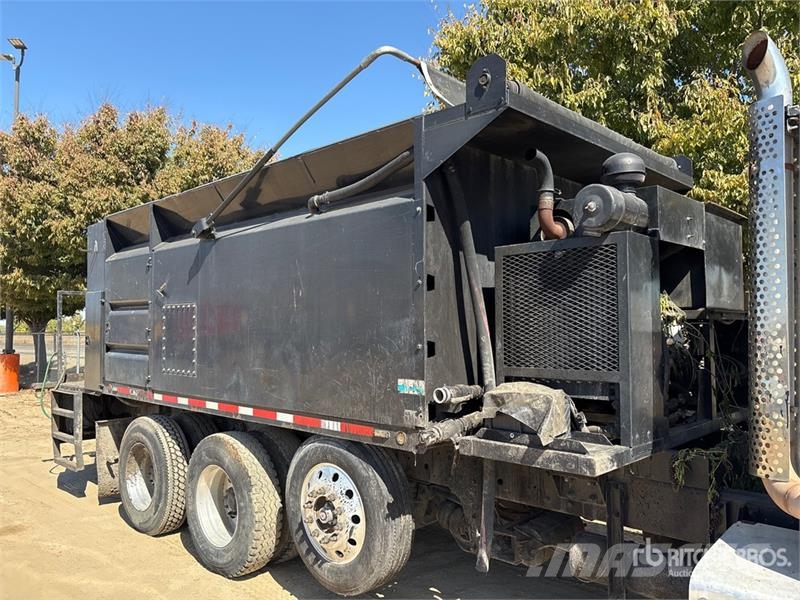 Kenworth T800 8x4 Hot Patch Truck Tanker trucks