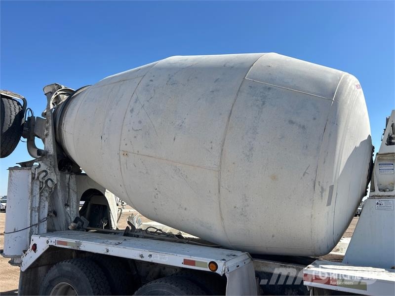 Kenworth T800B Camiones hormigonera