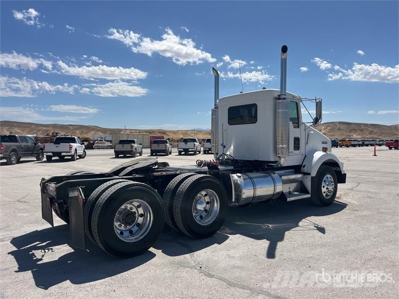 Kenworth T800B Vlačilci