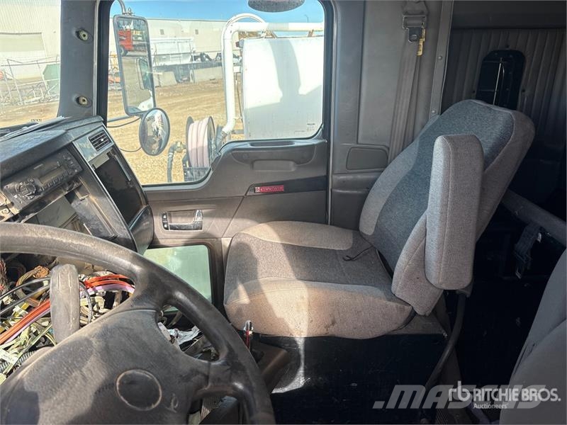 Kenworth T800B Vilcēji