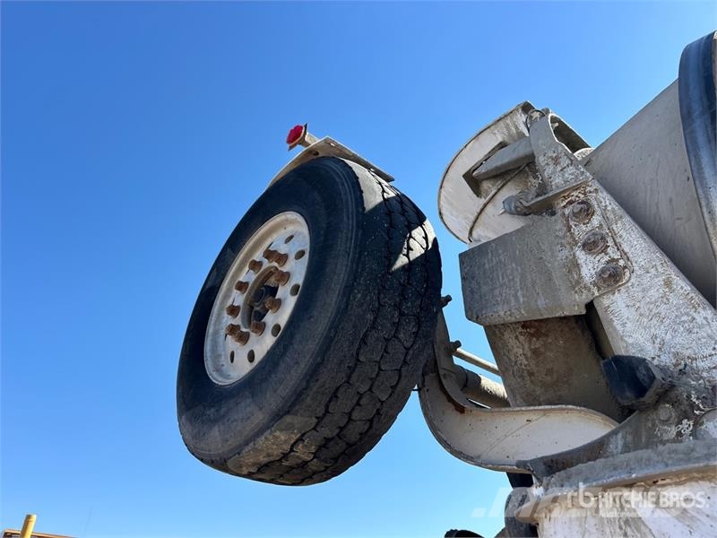 Kenworth T800B Camiones hormigonera