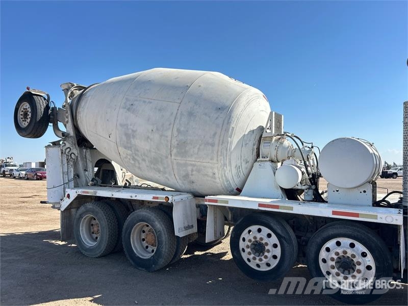 Kenworth T800B Camiones hormigonera