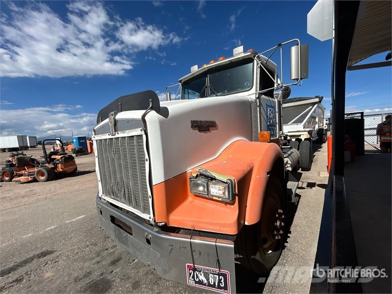 Kenworth T800B Vlačilci