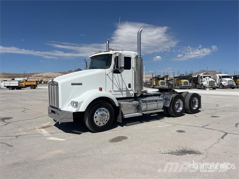 Kenworth T800B Vlačilci