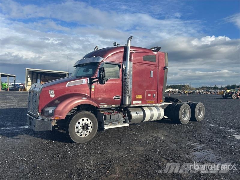 Kenworth T880 Ciągniki siodłowe