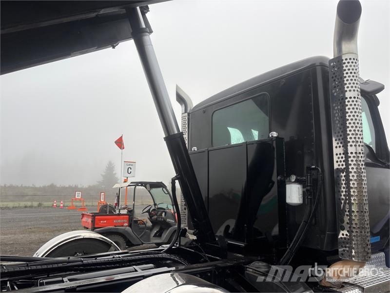 Kenworth T880 Kiper tovornjaki