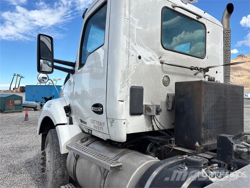 Kenworth T880 Çekiciler