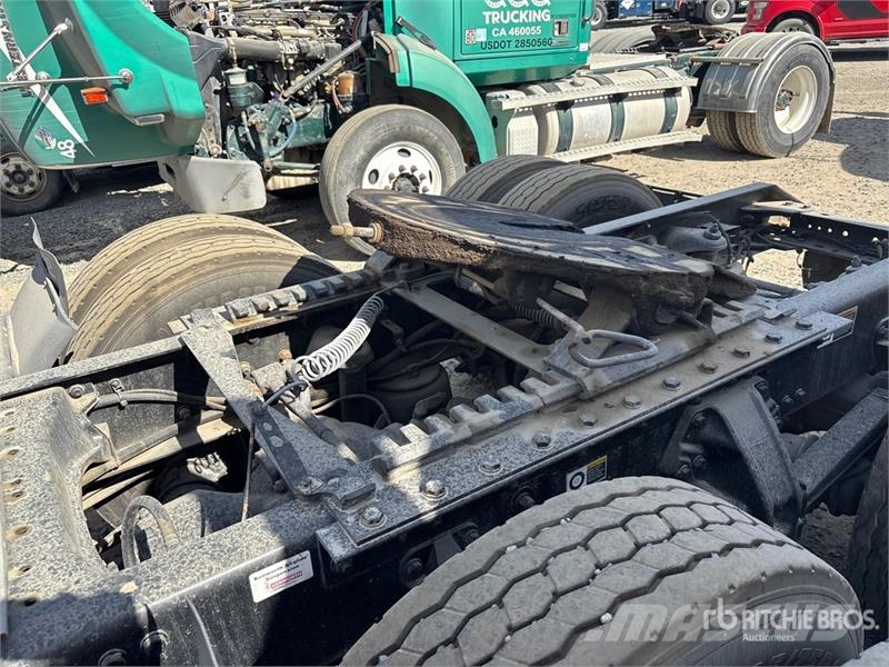 Kenworth T880 Vetopöytäautot