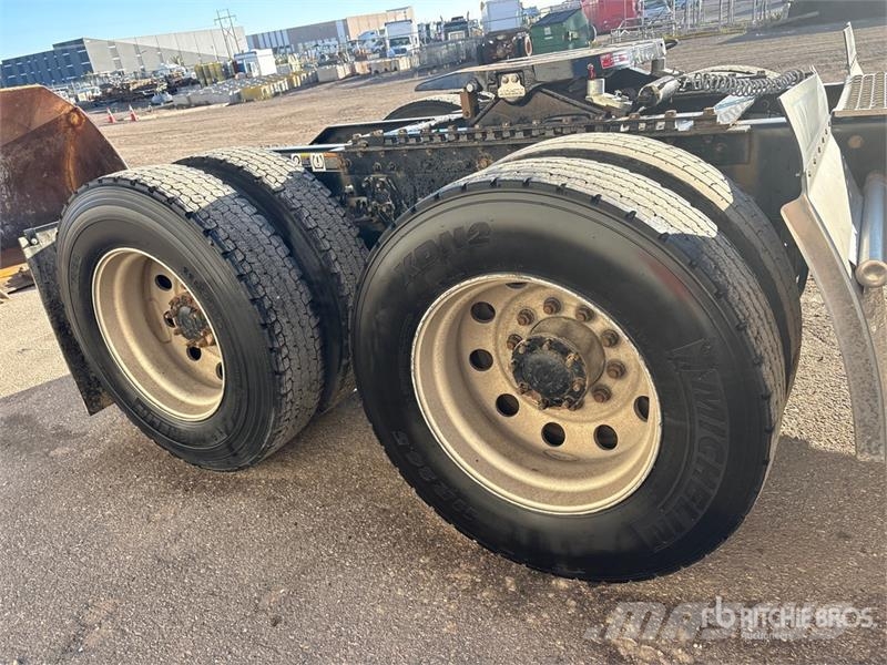 Kenworth T880 Tahače