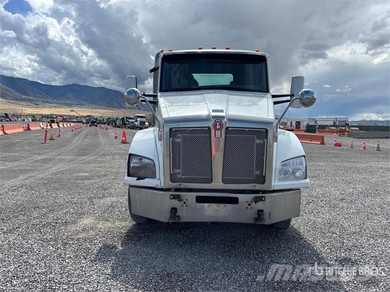 Kenworth T880 Çekiciler