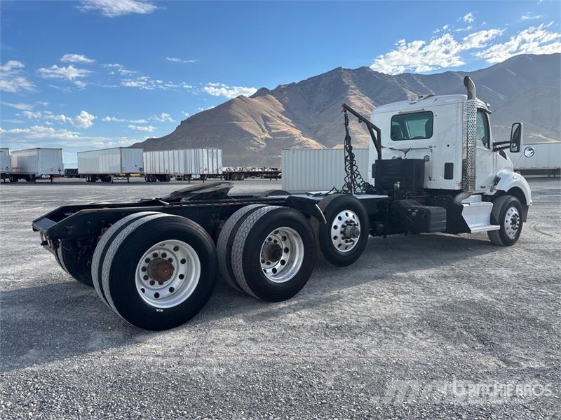 Kenworth T880 Tahače