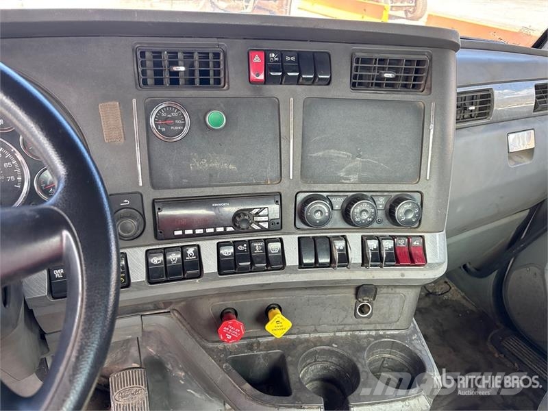 Kenworth T880 Çekiciler