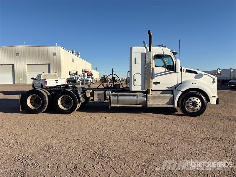 Kenworth T880 Tahače