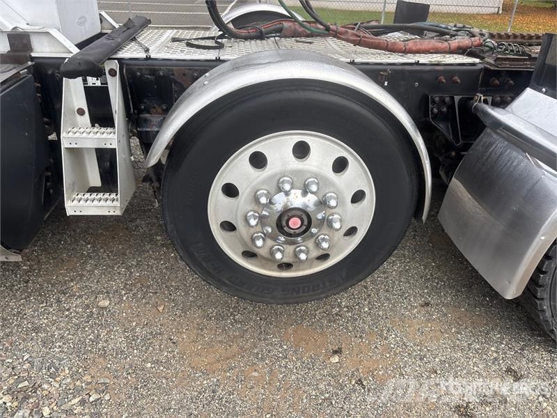 Kenworth T880 Tahače