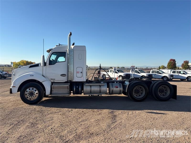 Kenworth T880 Tahače