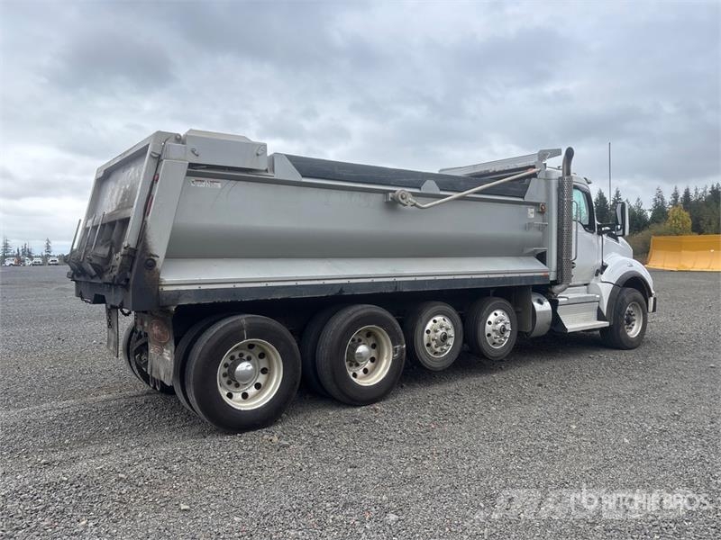 Kenworth T880 10x4 Quad/A Dump Truck Tipper trucks