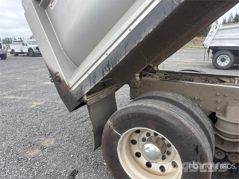 Kenworth T880 10x4 Quad/A Dump Truck Tipper trucks