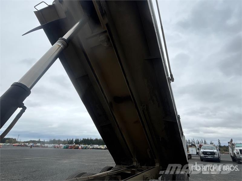Kenworth T880 10x4 Quad/A Dump Truck Tipper trucks