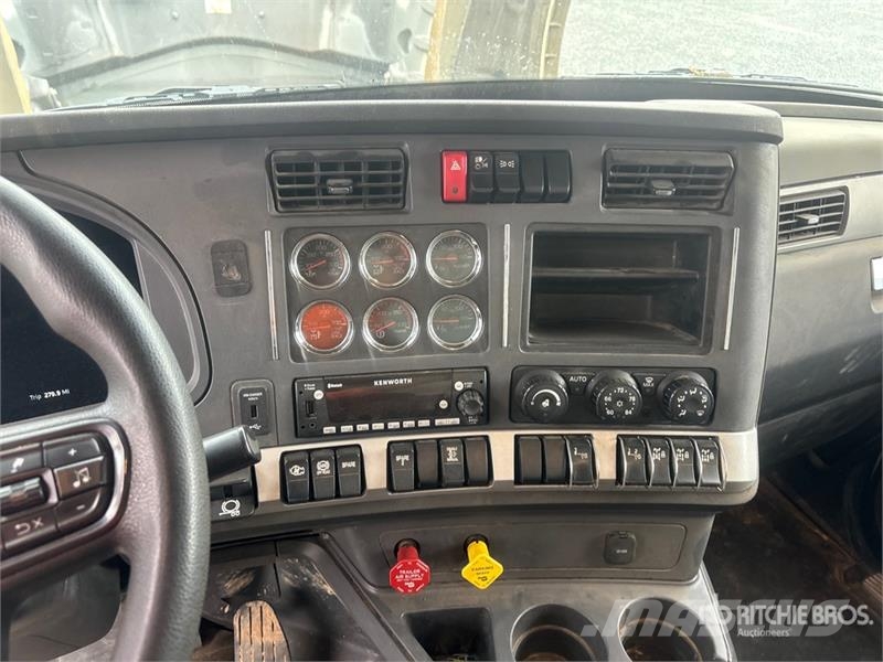 Kenworth T880 10x4 Quad/A Dump Truck Tipper trucks