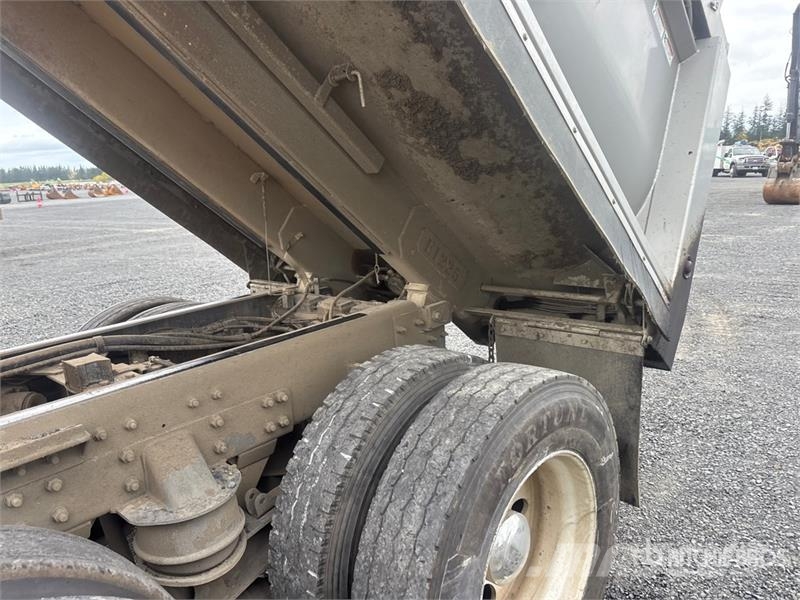 Kenworth T880 10x4 Quad/A Dump Truck Tipper trucks