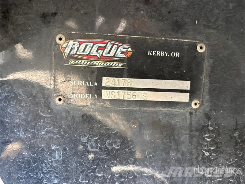 Kenworth T880 14x4 Super 18 Five Axle Dump Truck Kipper
