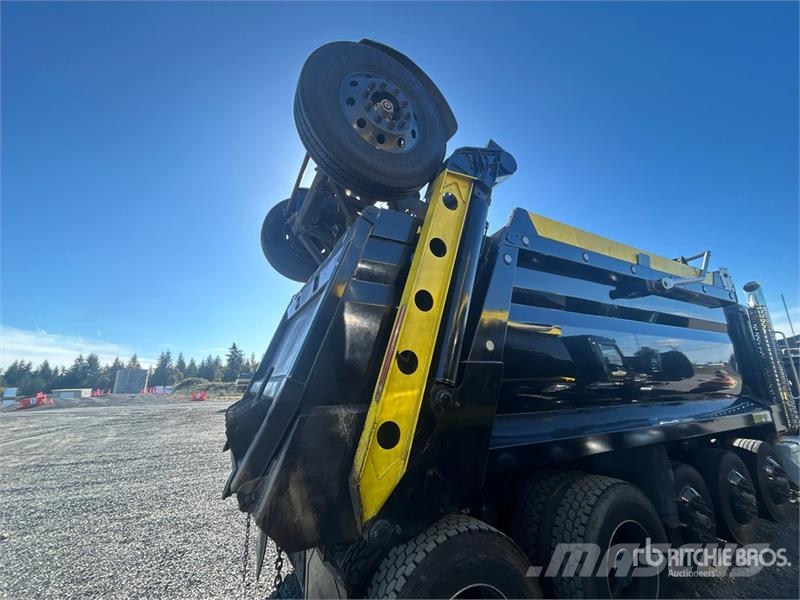 Kenworth T880 14x4 Super 18 Five Axle Dump Truck Kipper