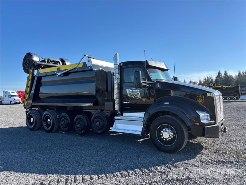 Kenworth T880 14x4 Super 18 Five Axle Dump Truck Kipper