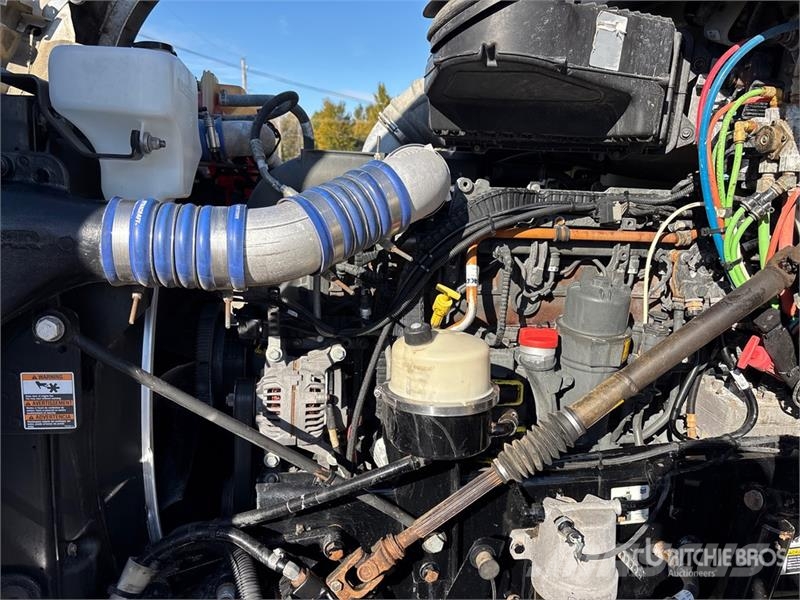 Kenworth T880 14x4 Super 18 Five Axle Dump Truck شاحنات قلابة