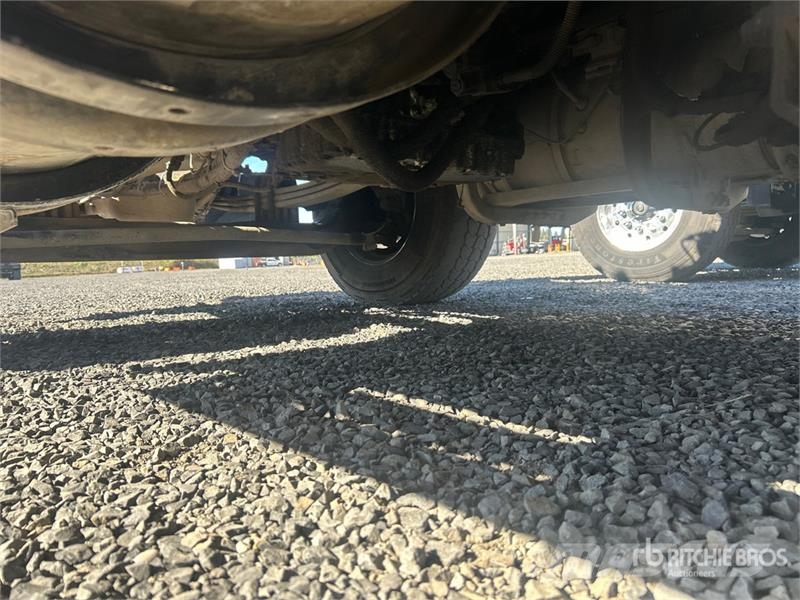 Kenworth T880 14x4 Super 18 Five Axle Dump Truck Kipper